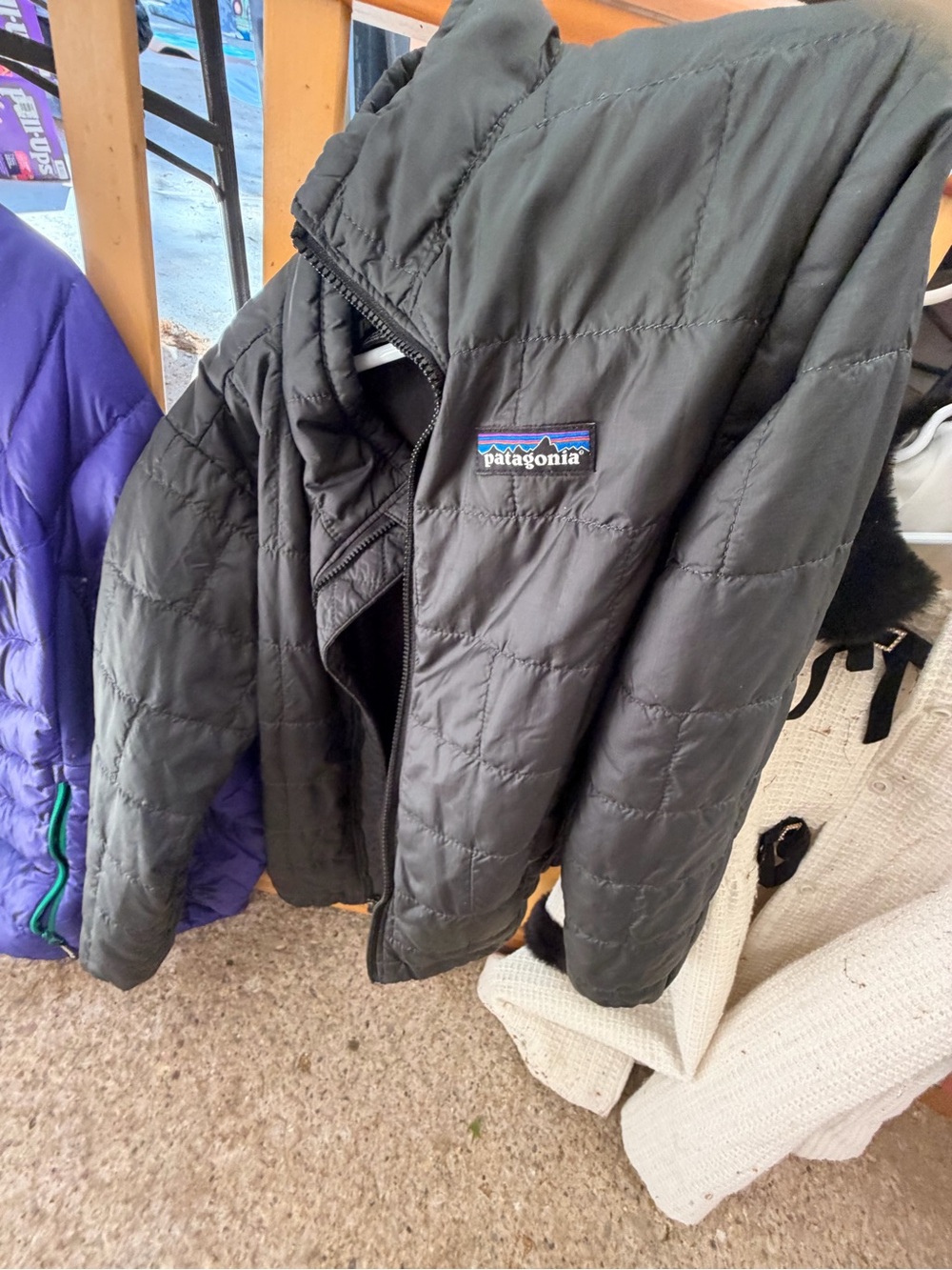 Patagonia Kids Black Quilted Puffer Jacket